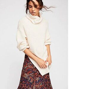 Free People Eleven Turtleneck Rib Knit Sweater Ivory M